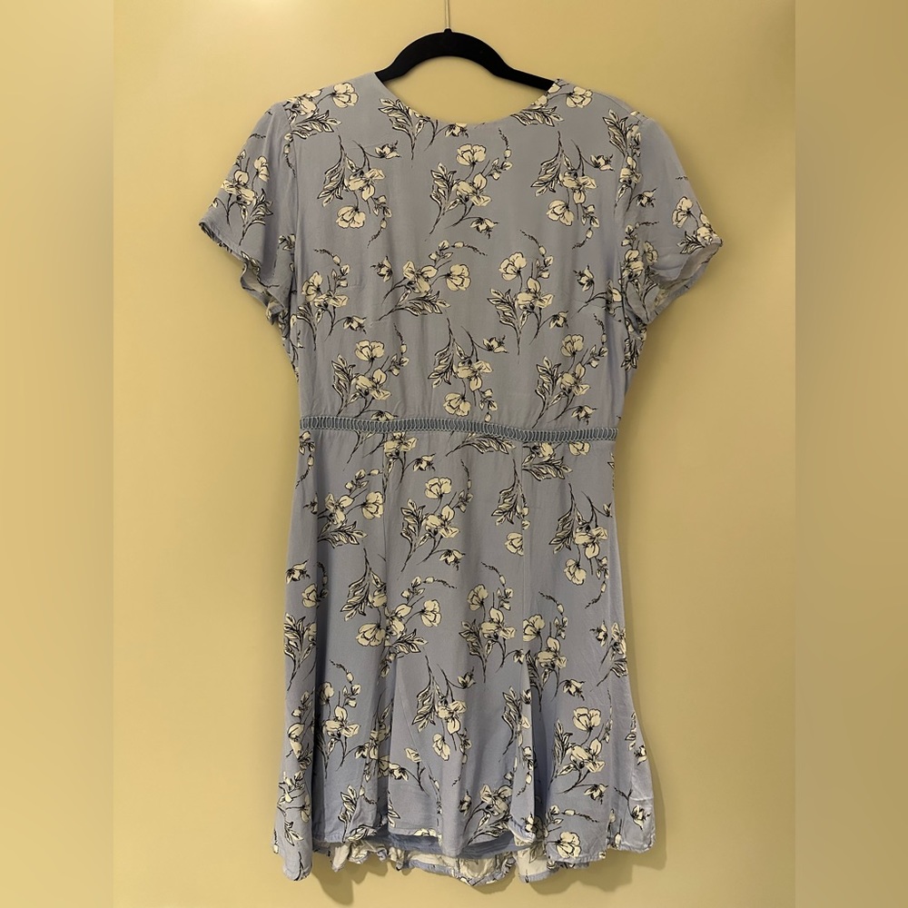 Blue floral open-back dress from Rent the Runway